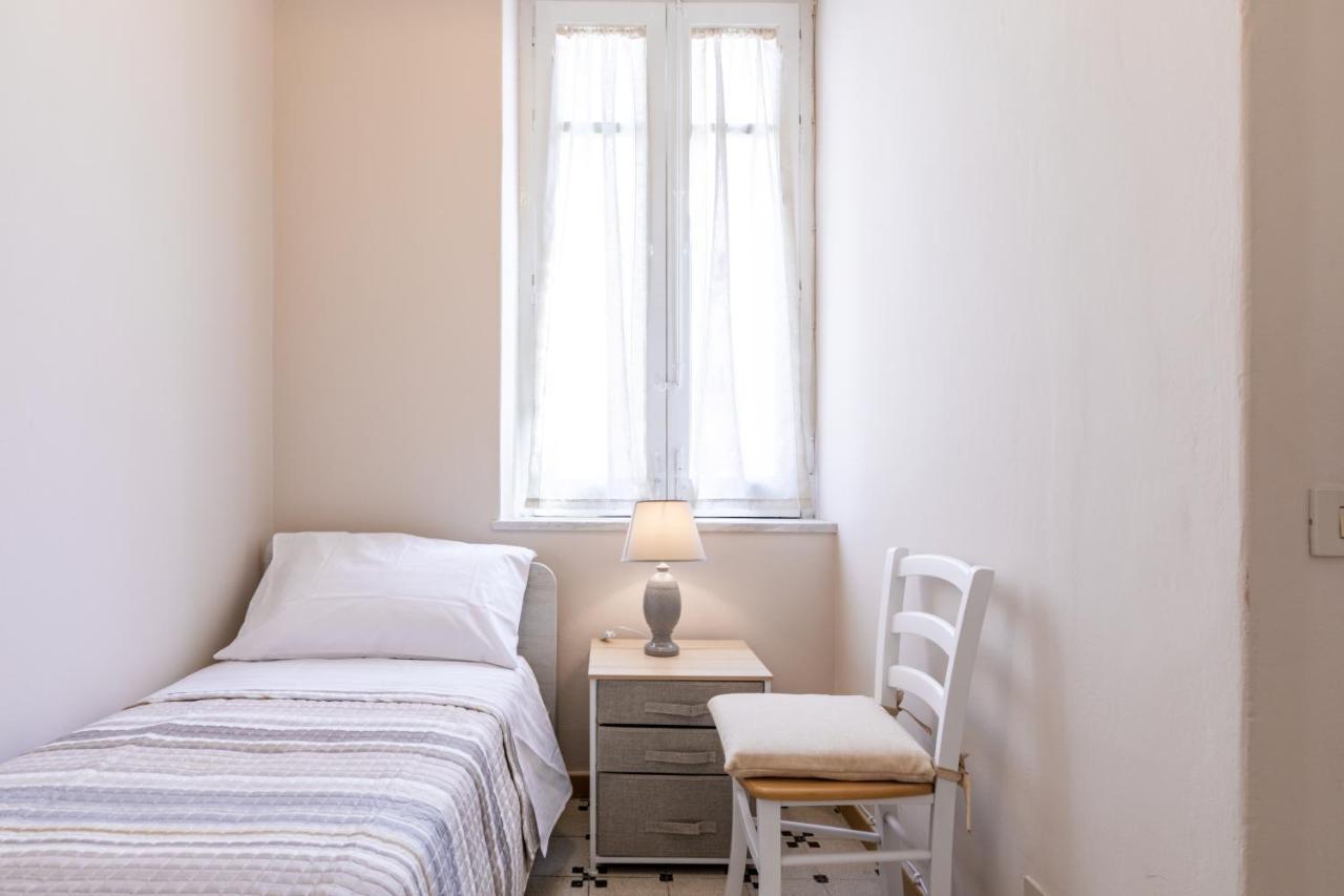 Stazione Notarbartolo Bright & Cozy Apartment Palermo Kültér fotó